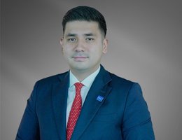 العميل Diyor Kosimov