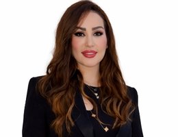 Agent Elaheh Gholamreza Mojib