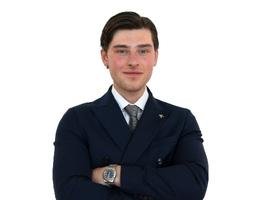 العميل Cian Unsworth