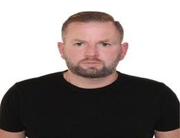 العميل Lee Harris