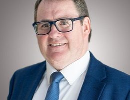 العميل Joe Dolan