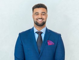 العميل Mohamed Ibnomer