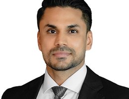العميل Mudit Malhotra