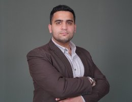 العميل Abdullah Inayatullah