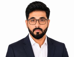 العميل Syed Faran Ahmed