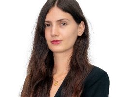 العميل Cristina Manolita