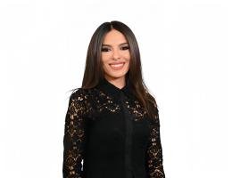 العميل Yasmien Ebrahim