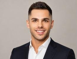 العميل Timur Dzhankishiev