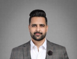 العميل Asad Hashmi