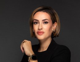 العميل Dena Haleem