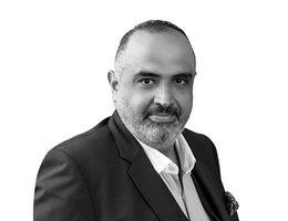 العميل Vijay Bhatia
