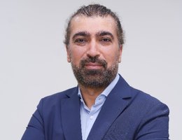 العميل Khurram Wahid
