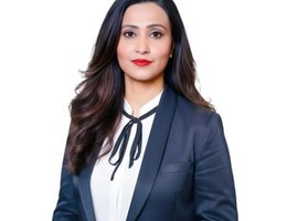 العميل Richa Kapoor