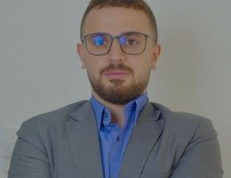 العميل Yaseen Alkojak 