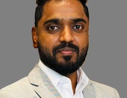 العميل Srikanth Goud Kasula