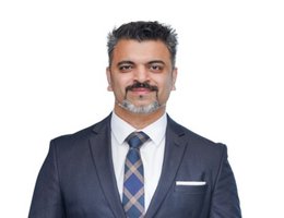 العميل Anuj Bhalla