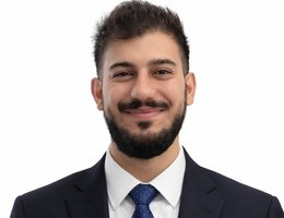 العميل Amir Jangjoo