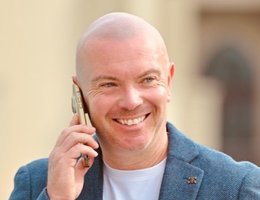 العميل Grant McEwan