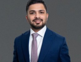 العميل Sameer Farooq