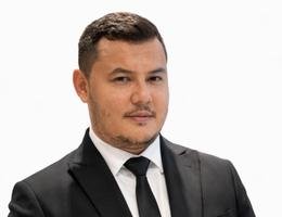 العميل Sardor Khidirov