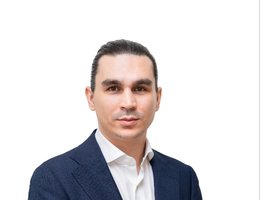 العميل Dmytro Stavytskyi