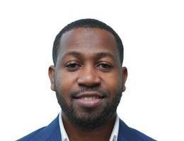 العميل Alexander  Nwalema