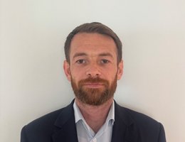 العميل Michael Gardner