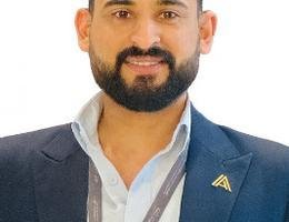العميل Youssef Makram