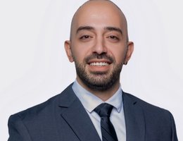 العميل Charbel Abdallah