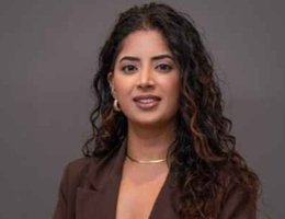 العميل Divleen Kaur  Gurwara