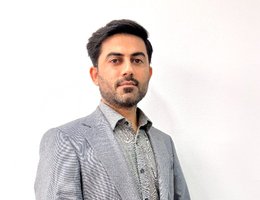 العميل Shahzad Ahmad