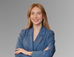 العميل Oksana Uzgalova