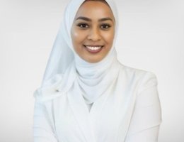 العميل Mona Al Khalifa