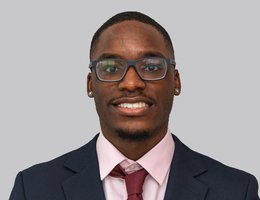 العميل Michael Bassey