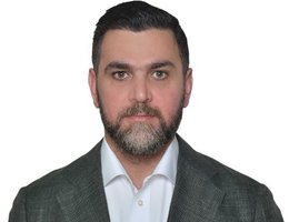 العميل Yazan Youssef