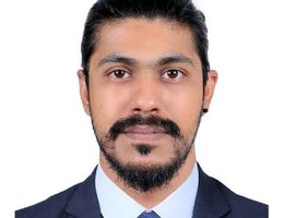 العميل Syed  Sadiq