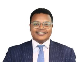 العميل Abdelmahmoud Afifi