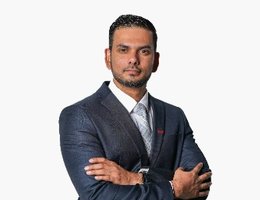 العميل Peter De Silva