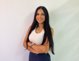 العميل Elza Zohier Soliman