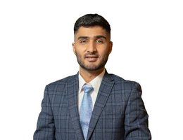 العميل Uways Bobat