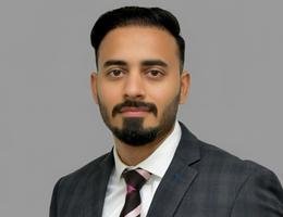 العميل Asad Akbar