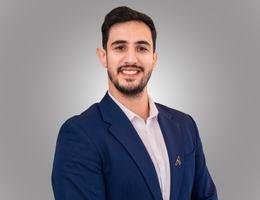 العميل Maher Alzaidi