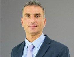 العميل ANIK SURIJA