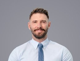 Agent Michael Waterhouse