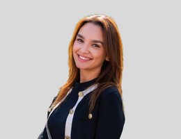 Agent Carla Conde