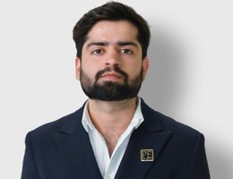 Agent Saurabh Tirthawani 