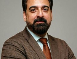 العميل Ali Khan
