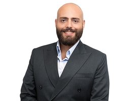 العميل Firas Jaklis