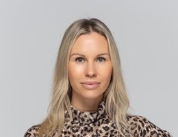 Agent Alina Postovalova