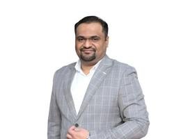 العميل Yasir Ali